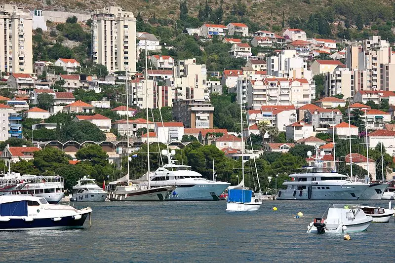 Safety_and_comfort_first Safety_and_comfort_first