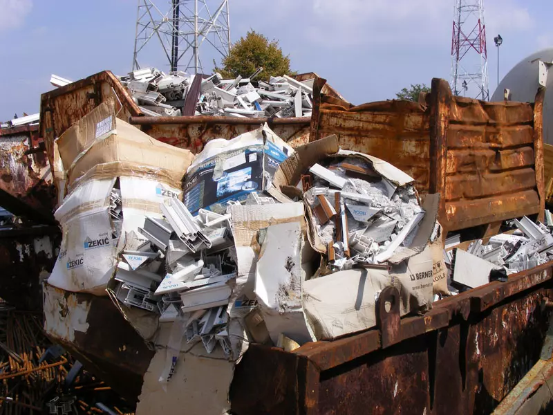 Sakupljanje,reciklaža_i_zbrinjavanje_metala_i_nemetala,Pazin3