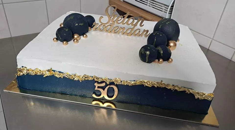 SandraSlasticetorta1 SandraSlasticetorta1