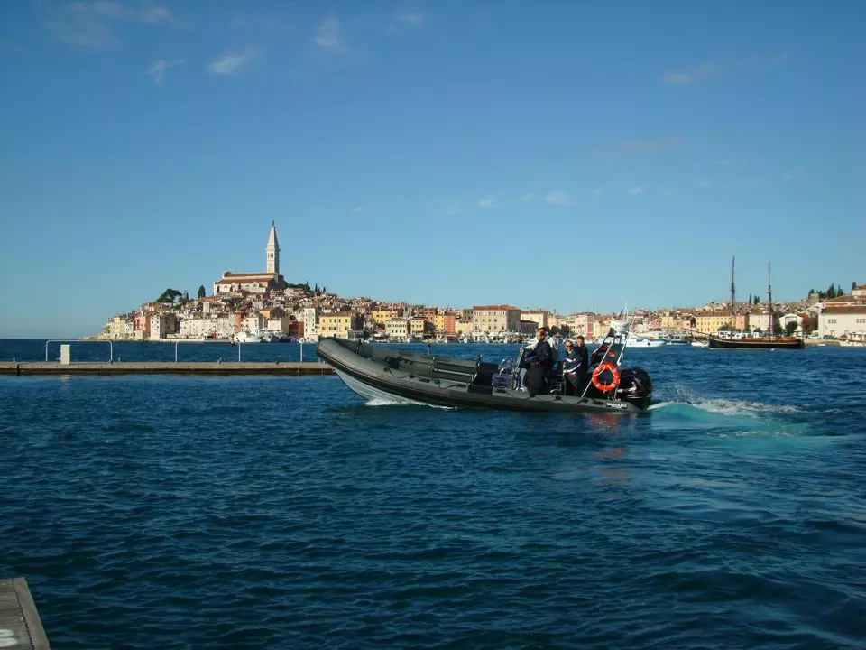 Servis_i_prodaja_Mercury_motora,Bayliner_brodova,prodaja_rezervnih_dijelova_Quicksilver,Solemar_gumeni_brodovi3 Servis_i_prodaja_Mercury_motora,Bayliner_brodova,prodaja_rezervnih_dijelova_Quicksilver,Solemar_gumeni_brodovi3
