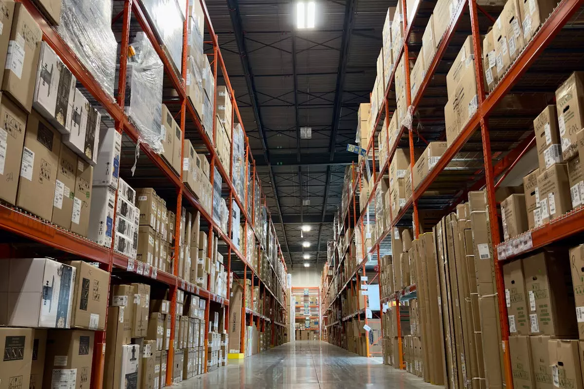 Prodaja brodskog kontejnera i skladištenje robe Skladištenje robe i prodaja brodskih kontejnera Rijeka