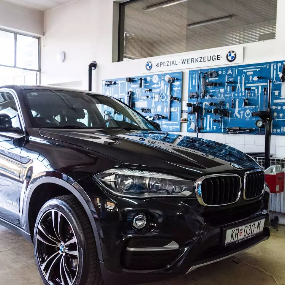 Kompletne usluga automehanike vozilo Kompletne usluge automehanike Zabok, RH