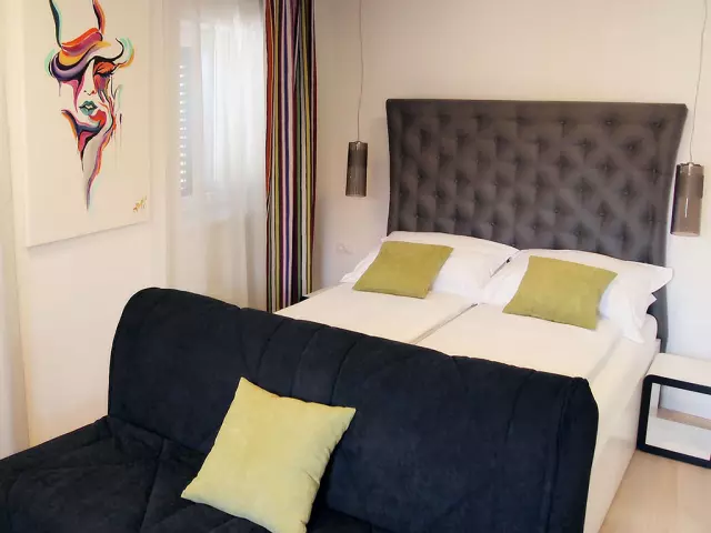 Smještajusobamaipansionu,Primošten