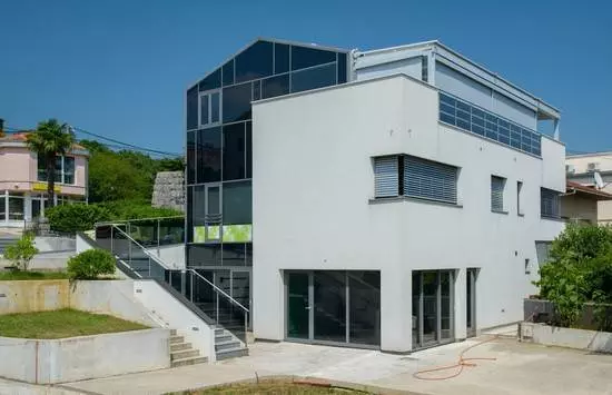 Soboslikarskiiličilačkiradovi,Rijeka