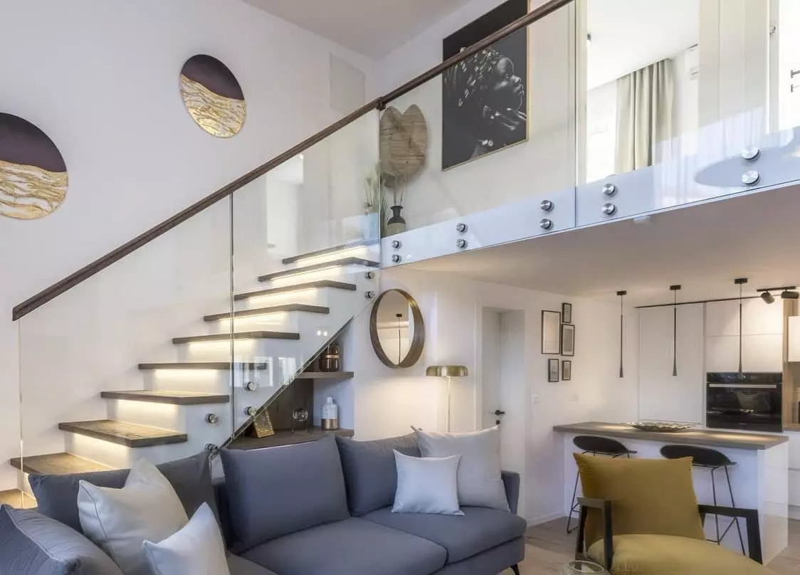 Kaljeno staklo, staklarski proizvodi za sve površine, Splitsko-dalmatinska županija