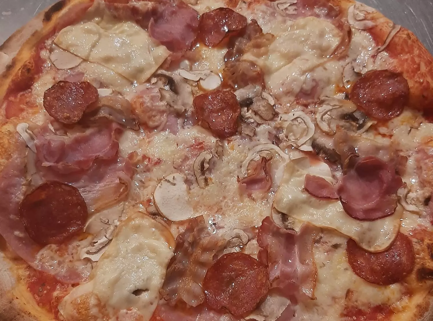 Pizzeria s dostavom i pizze iz krušne peći Jastrebarsko, RH