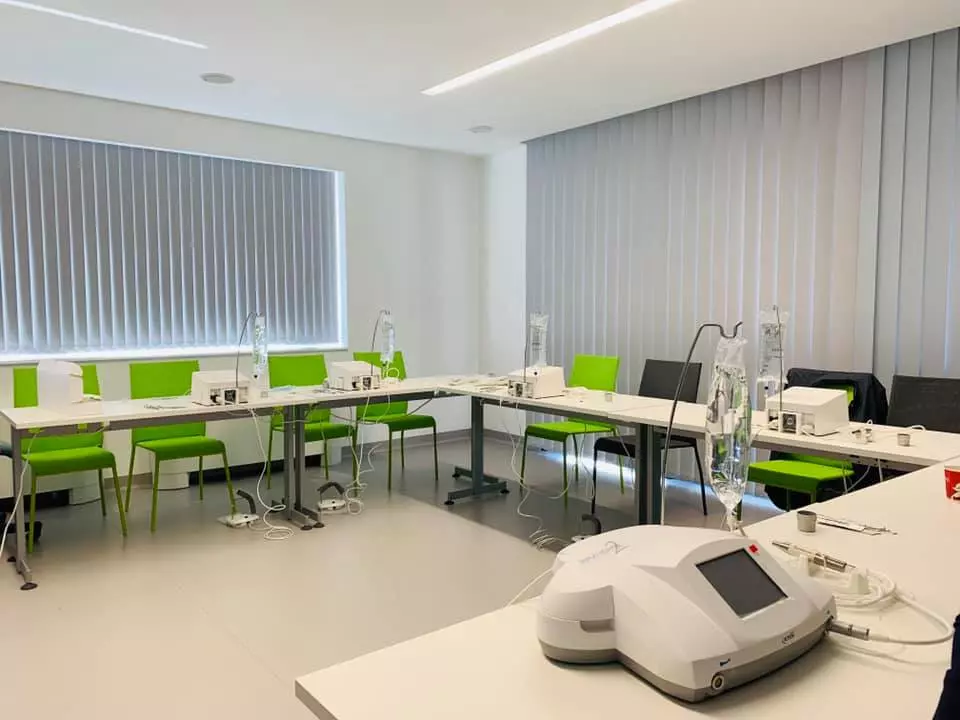 Ugradnja cirkona i krunica Dubrava