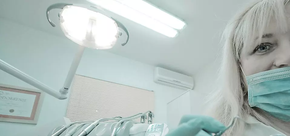 pouzdana stomatološka ordinacija i tehnički laboratorij Stomatološka ordinacija, tehnički laboratorij