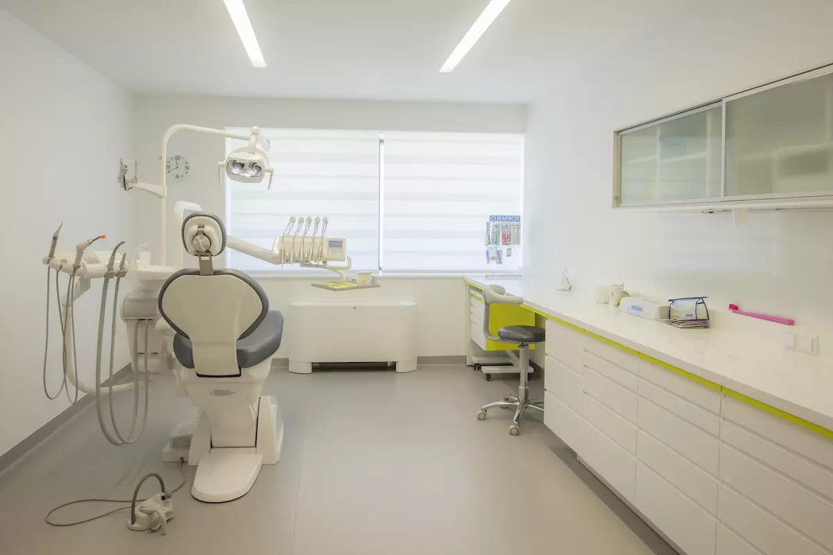 Cirkon i metalkeramičke krunice u Dubravi u Zagrebu