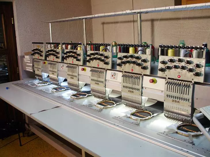 Strojnovezenjeiservissvihvrstaindustrijskihikućanskihšivaćihstrojeva,Zagreb,Zagrebačkažupanija