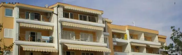 Svevrstesjenilazasunce,SvetaNedjelja