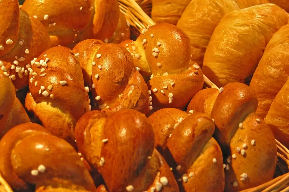 Svježipekarskiproizvodi