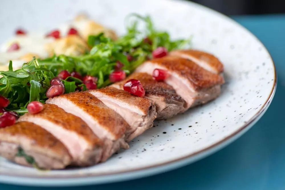 Svježiribljiimesnispecijaliteti,restoranArbanija