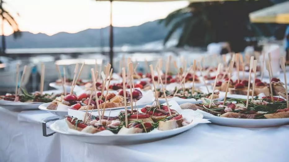 TRAMONTO-NASLOVNA TRAMONTO-NASLOVNA