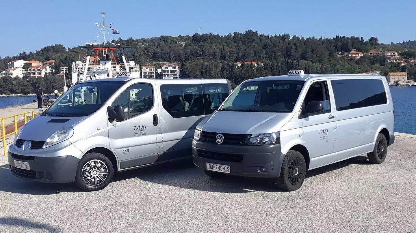 Prijevoz putnika u Veloj Luci