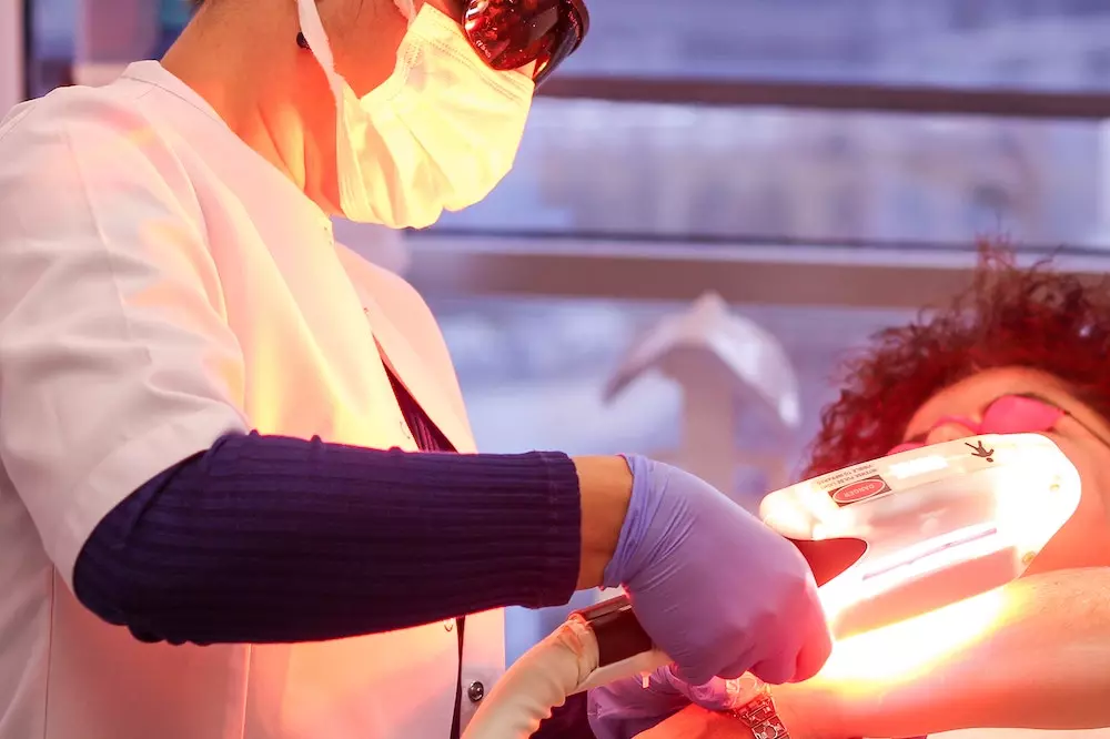 Terapijalaserom2 Terapijalaserom2