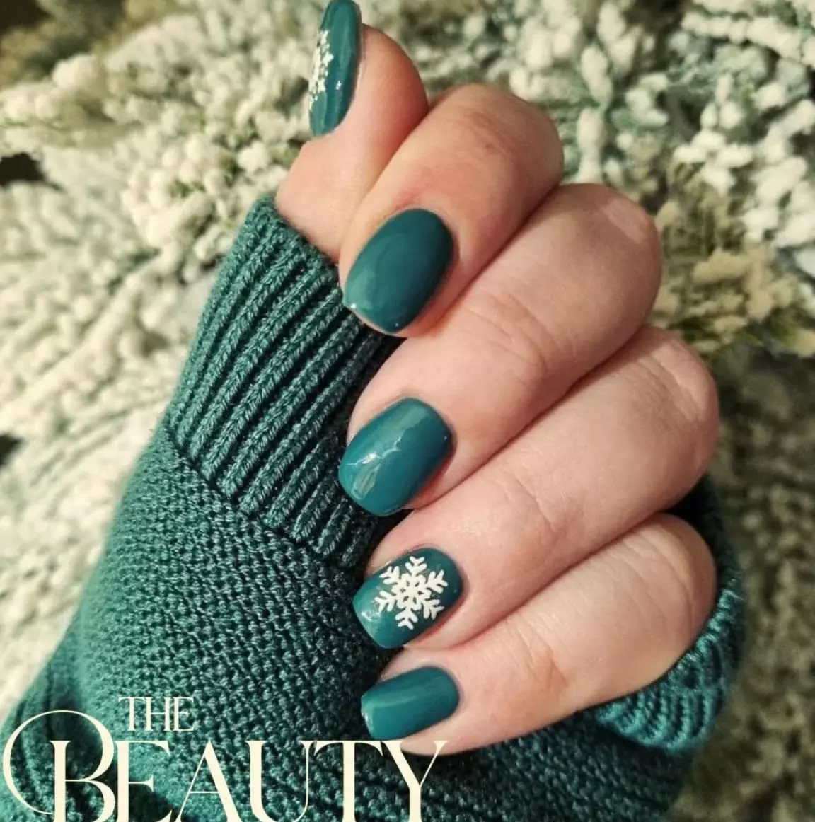 Ugradnja noktiju i microblading obrve u Đakovu