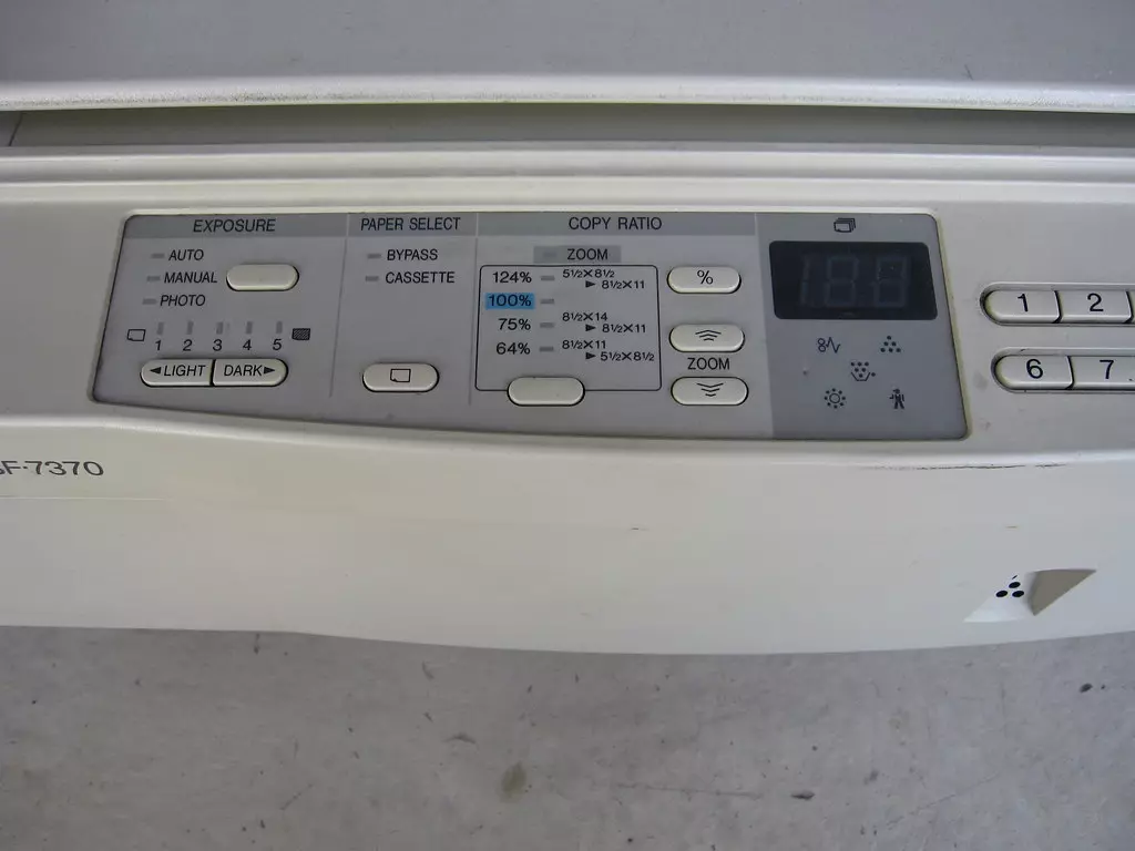 TrafikafotokopiranjeizradavizitkiipečataSplit2 TrafikafotokopiranjeizradavizitkiipečataSplit2