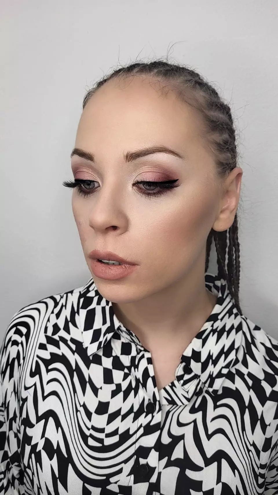 Edukacije za trajnu šminku i trajna šminka Trajna šminka i edukacije za trajnu šminku u gradu Karlovcu, Hrvatska