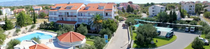 Apartmani s pogledom na more Apartmani s pogledom na more u Novalji, RH