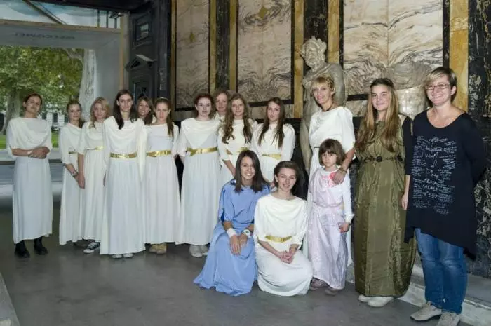 Učeničkidomiškolazaprimalje,Zagreb3