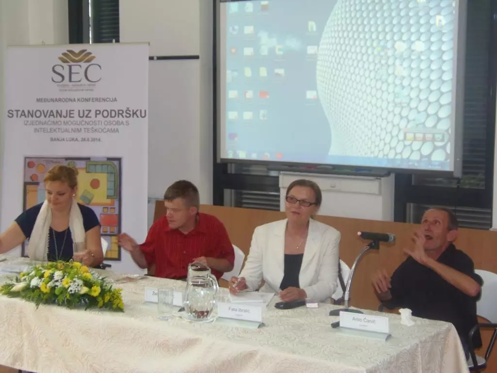 Udruženje za osobe s intelektualnim teškoćama u Tuzli