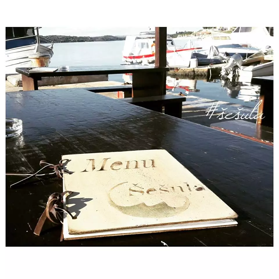 Ugostiteljstvo,riblji_fast_food,Šibenik2