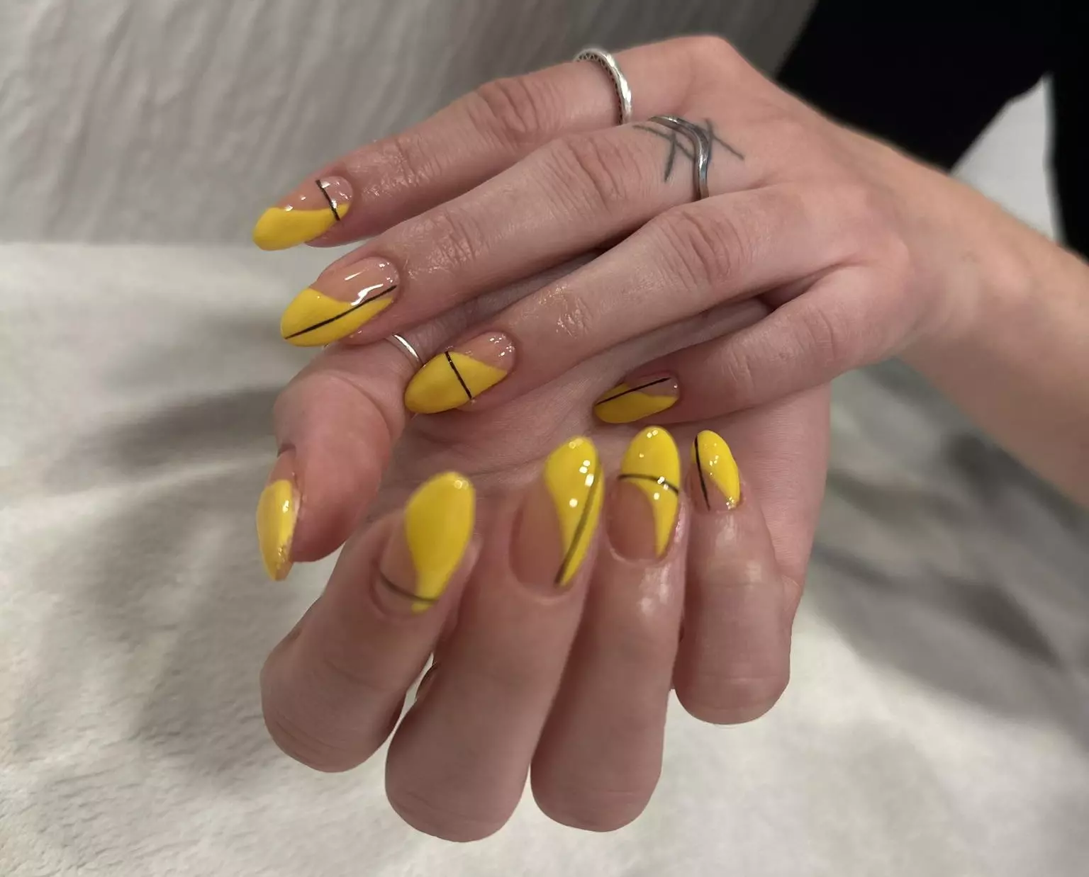 Ugradnja gel noktiju i trajni lak, Zagreb, Hrvatska