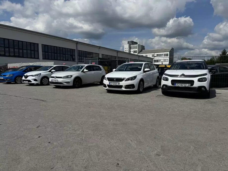 Povoljan najam automobila u Zagrebu, Hrvatska