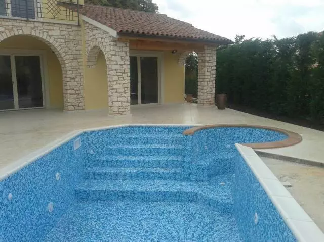 Usluga izgradnje vila i apartmana Usluga gradnje vila i apartmana Križevci, Hrvatska