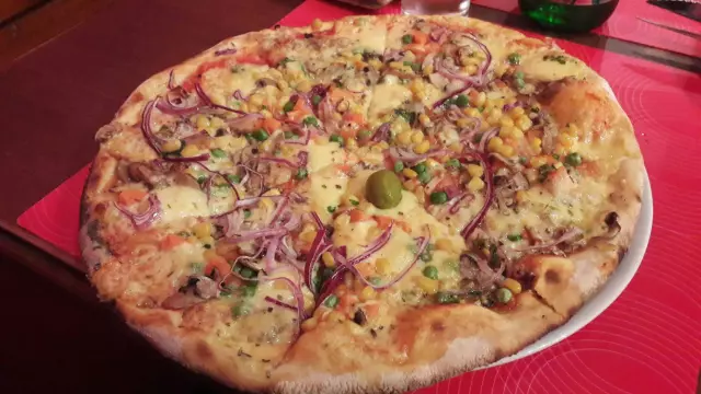Velikizbortalijanskihpizza,Split3 Velikizbortalijanskihpizza,Split3