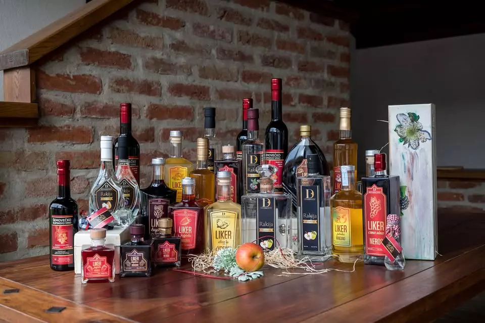 Proizvodnja i prodaja rakija i likera Šemovci