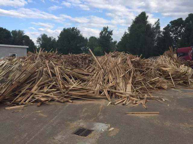 Visokoprešanousitnjenodrvo,IvanićGrad2 Visokoprešanousitnjenodrvo,IvanićGrad2