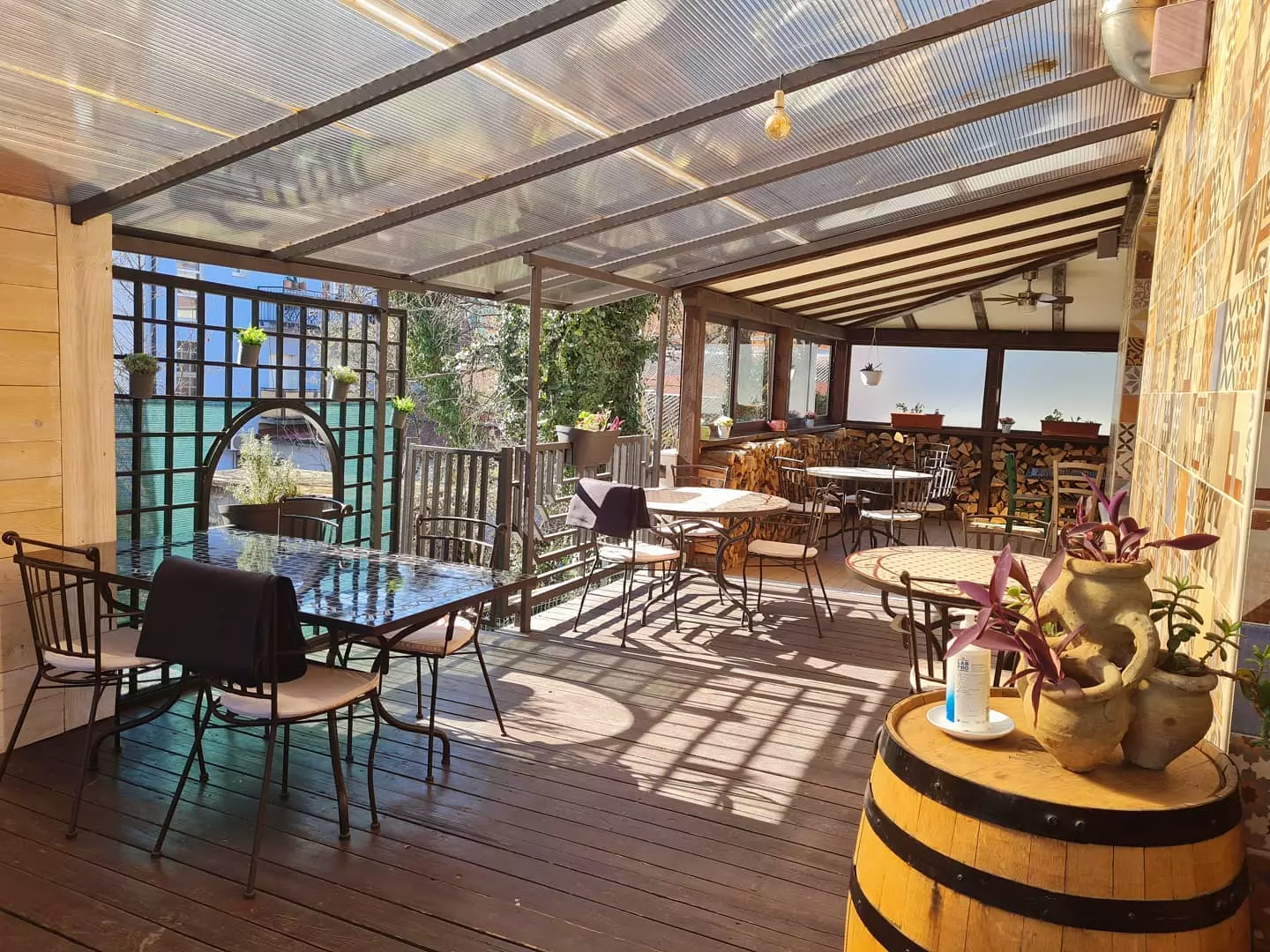 Pizza i tjestenina, brza dostava Pizza i tjestenina s dostavom kvart Dubrava u Zagrebu