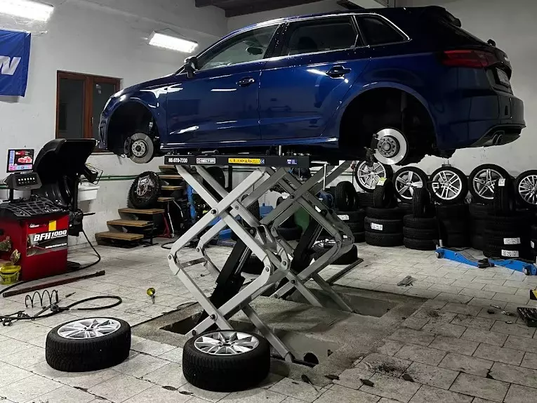 VulkanizerskeuslugeLičko-senjskažupanija