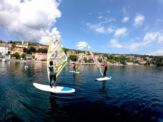 Windsurfing,-tečaj-jedrenja-Rijeka,-Hrvatska-4