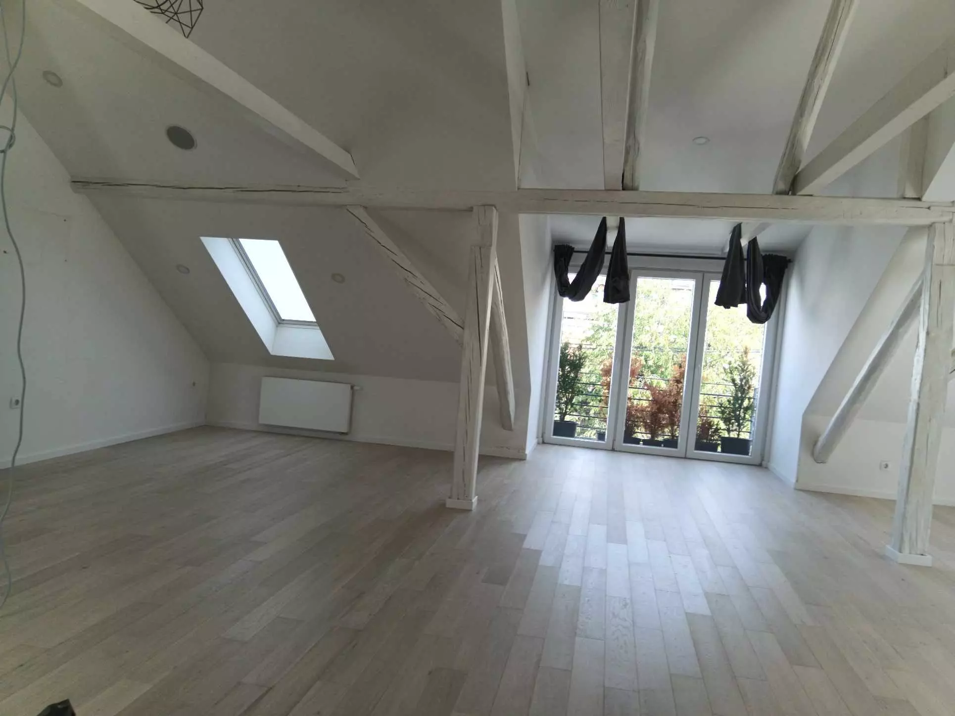 Kvalitetna izrada i montaža drvenog namještaja i kuća Zagreb, RH