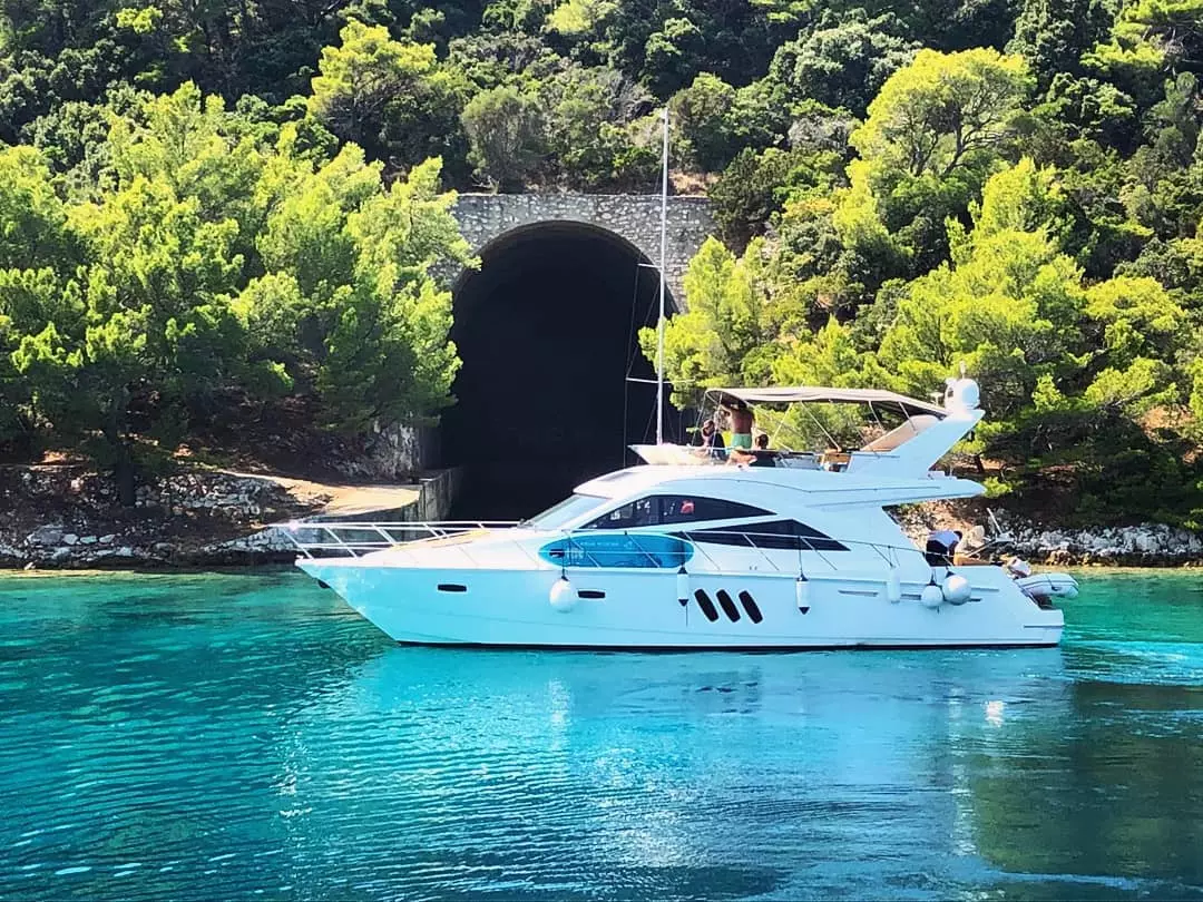 YachtCharternajamplovila,prodaja,popravakiodržavanjeSplitsko-dalmatinskaHrvatska6