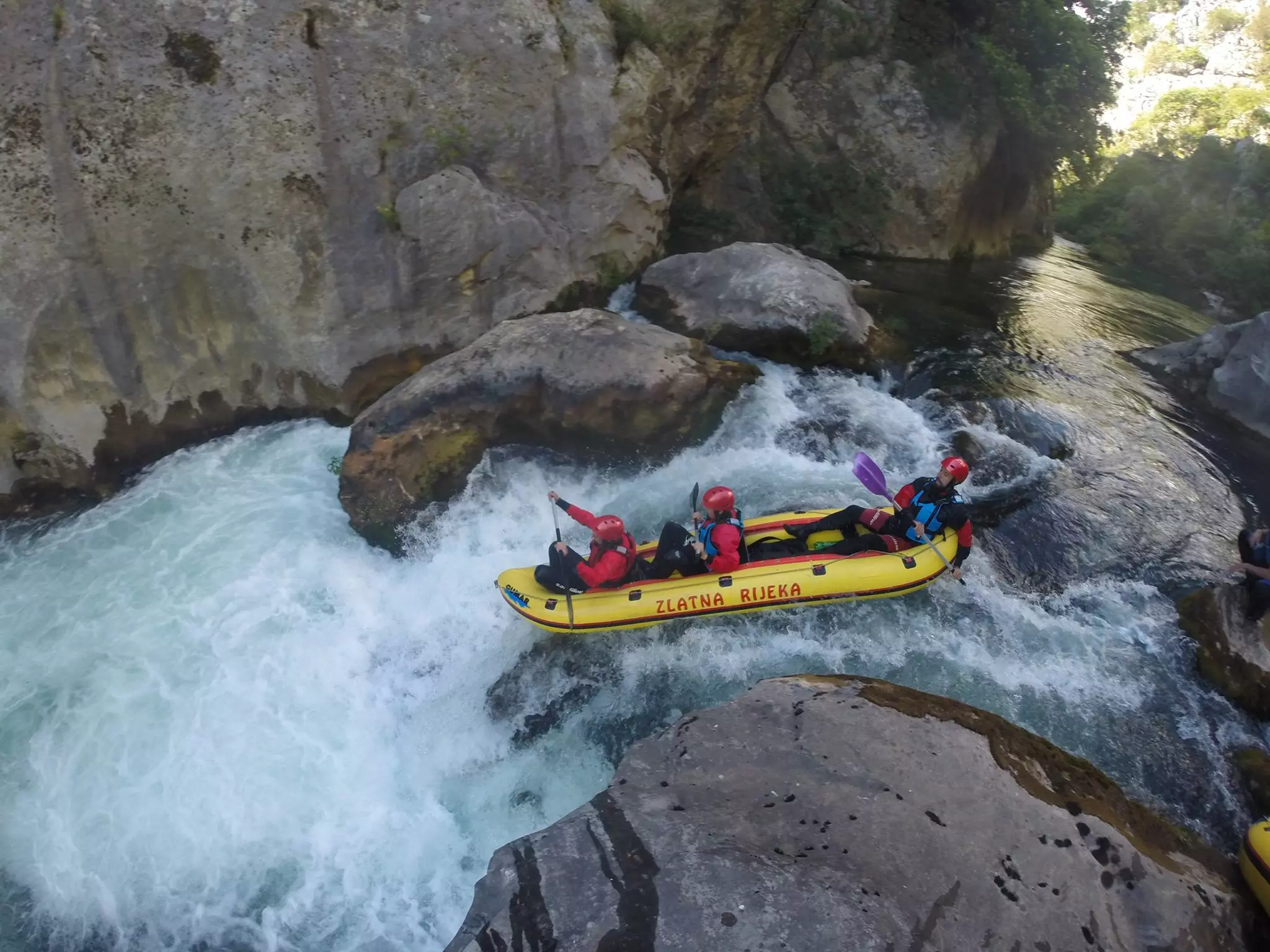 Kajak kanu i rafting, rijeka Kajak kanu i rafting na Cetini, RH