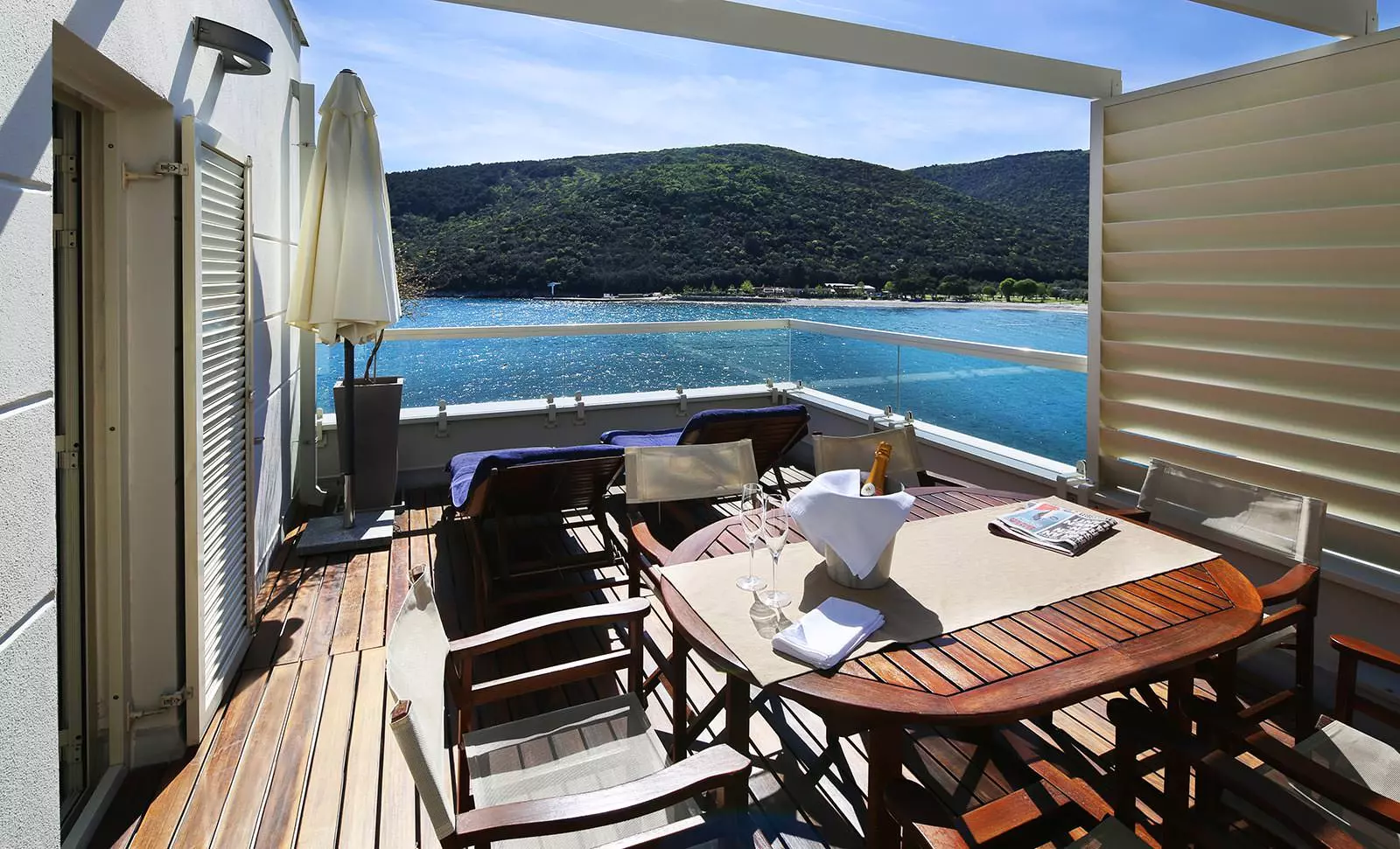 adoral3333 adoral3333