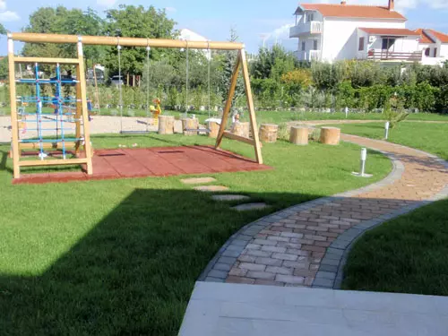 Vrtni centar Zadarska, Hrvatska