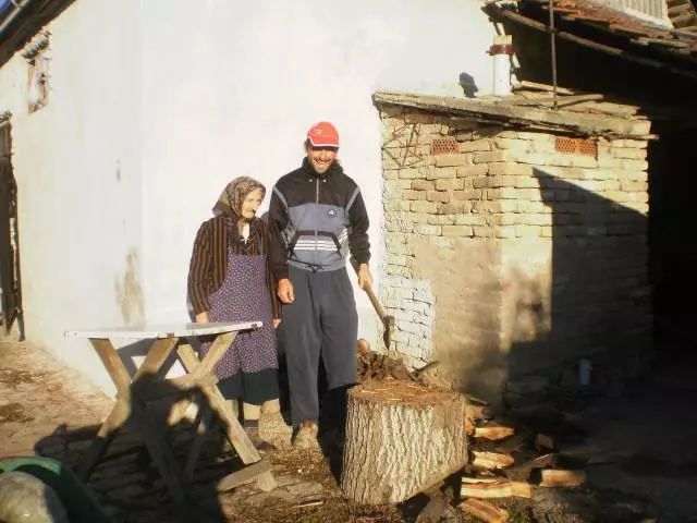 knezevi2222 knezevi2222