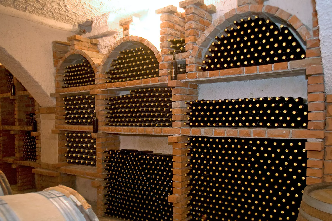 Konoba i mesni specijaliteti Potomje, RH