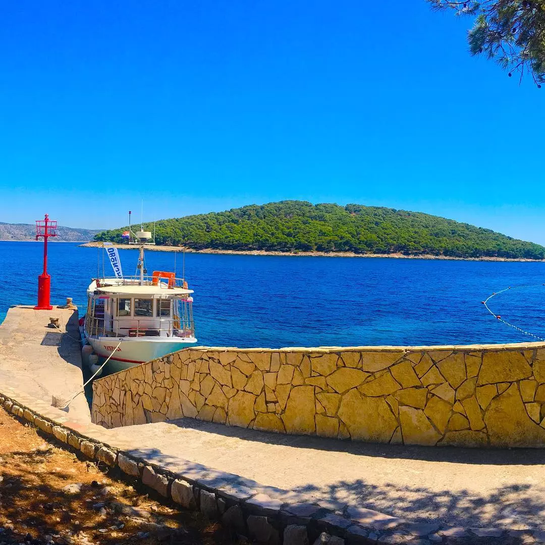 nika_tours1 nika_tours1