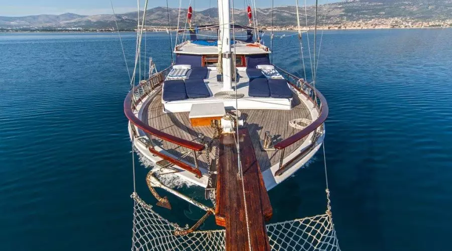 Organizacija izleta i krstarenja u Kaštel Lukšiću, RH