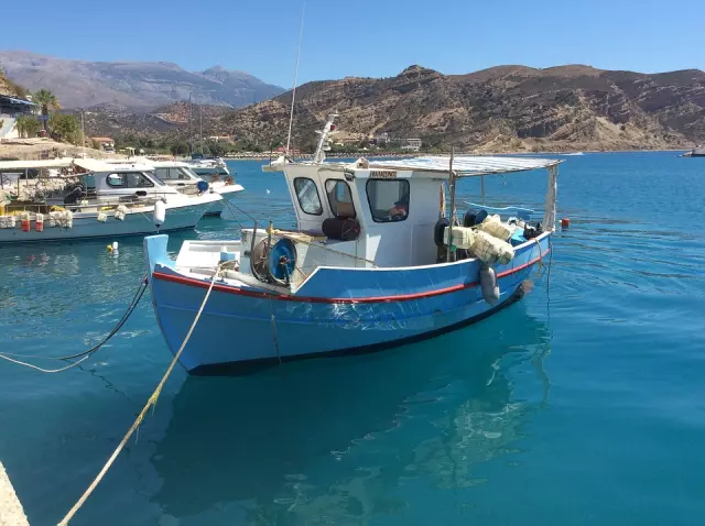 Prijevoz putnika na moru Peljarenje, prijevoz putnika, Ploče, Hrvatska