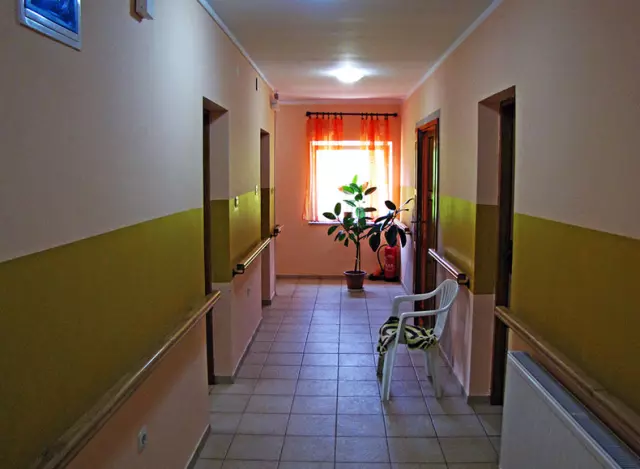 Plaški, Starački dom 