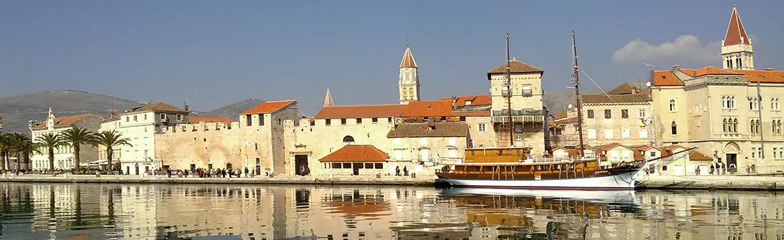 poutrogir1
