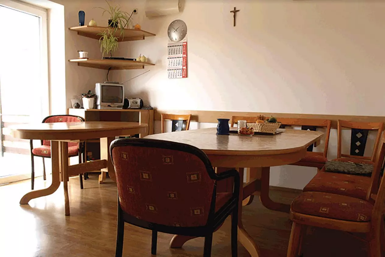 Dom za starije u Vukovaru, RH