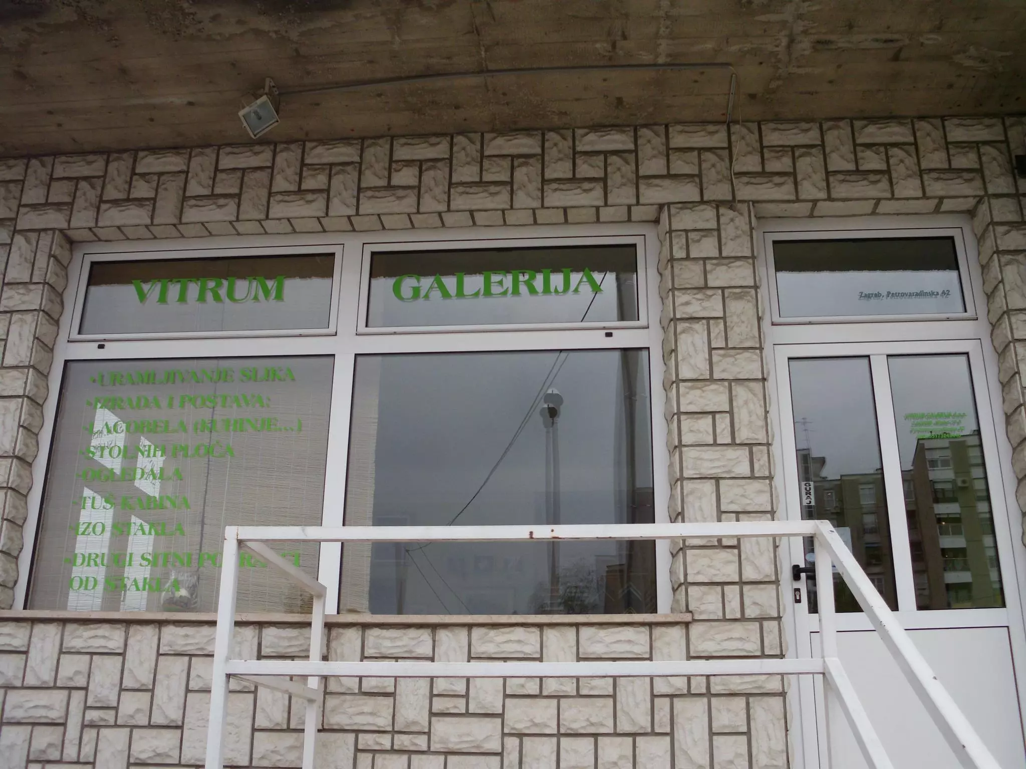 vitrum-naslovna vitrum-naslovna